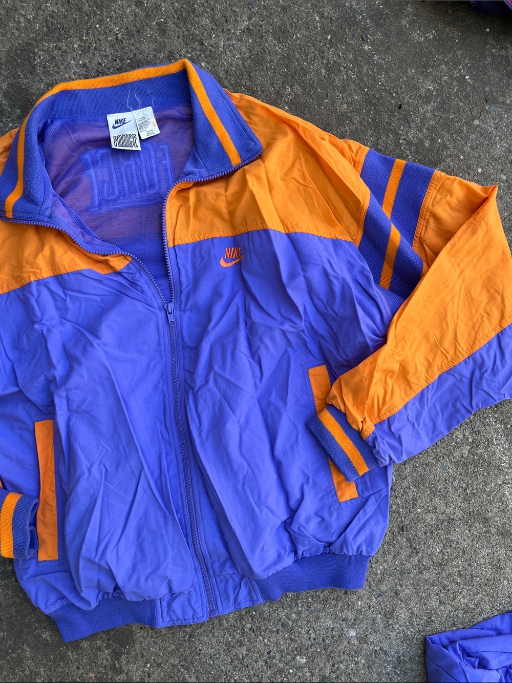 VINTAGE NIKE Purple and Orange 'Force' Windbreaker Set knit arms - Picture 5 of 5